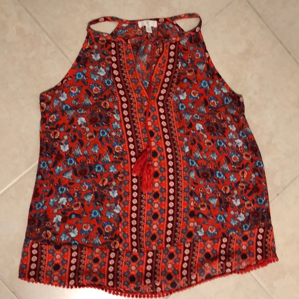 Ladies loose fitting tank